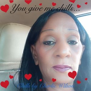 Meet your Posher, Carline